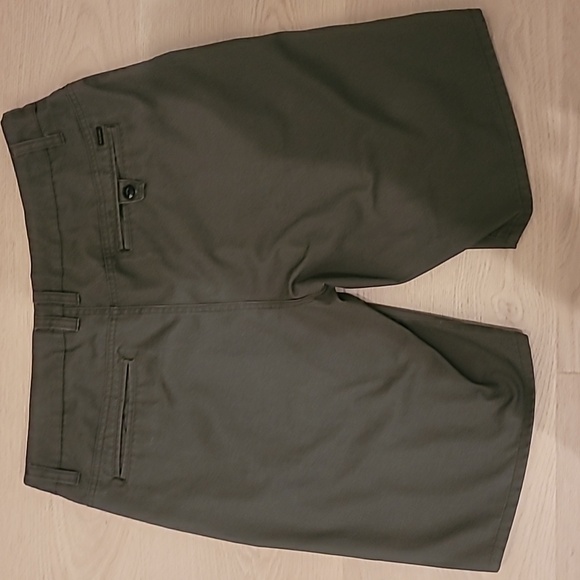 Rip Curl shorts size 33 - Picture 3 of 3